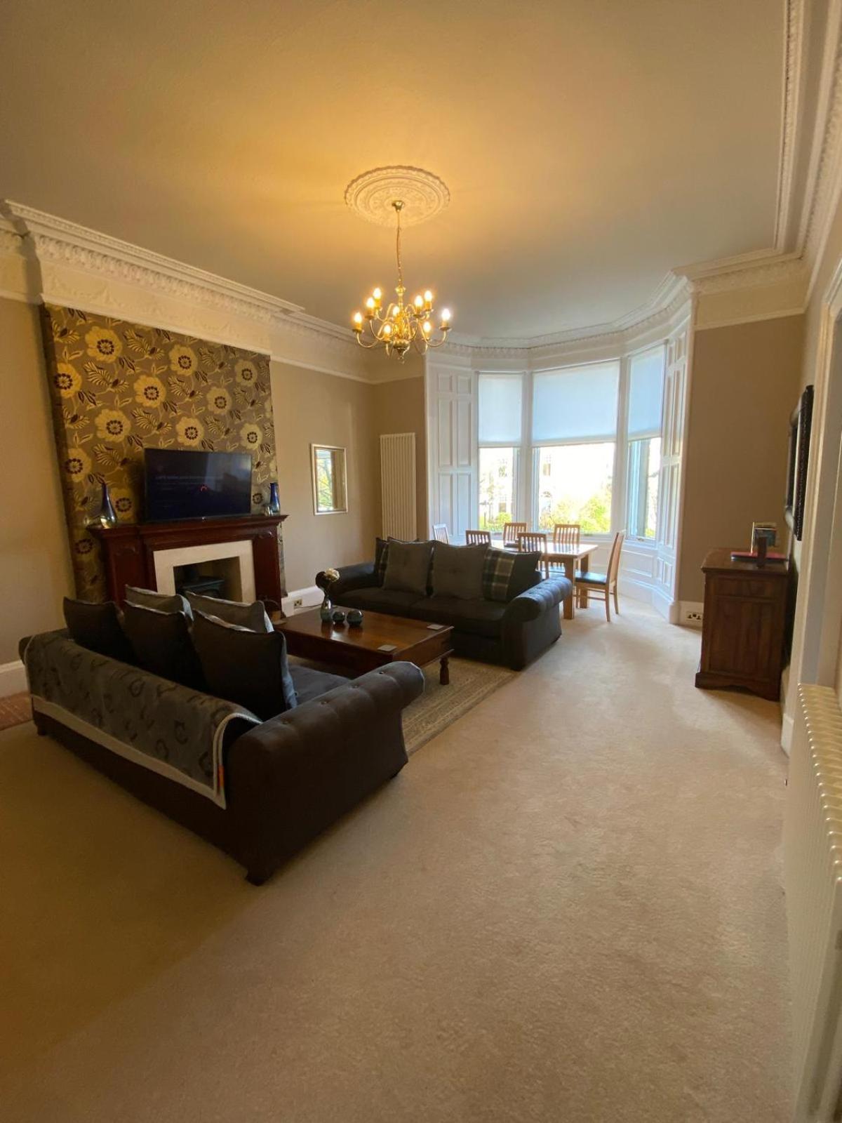 Beautiful & Bright 2 Bed Flat Murrayfield Edinburgh Ngoại thất bức ảnh