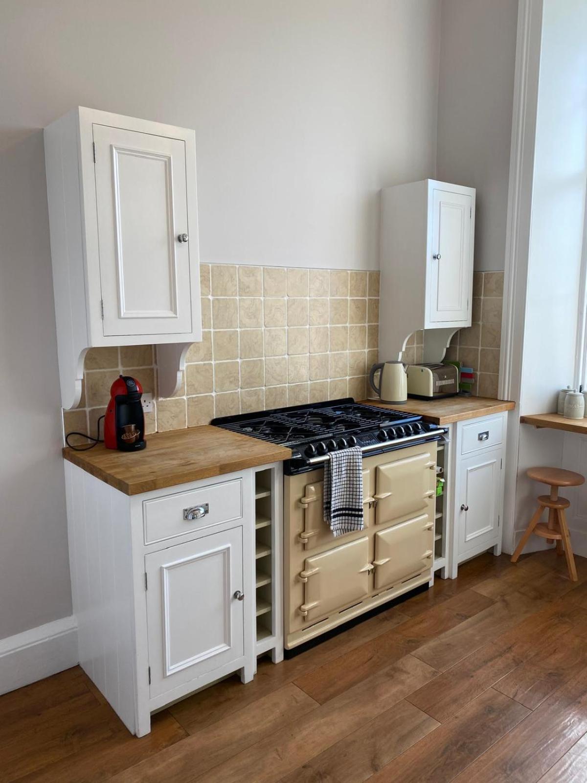 Beautiful & Bright 2 Bed Flat Murrayfield Edinburgh Ngoại thất bức ảnh